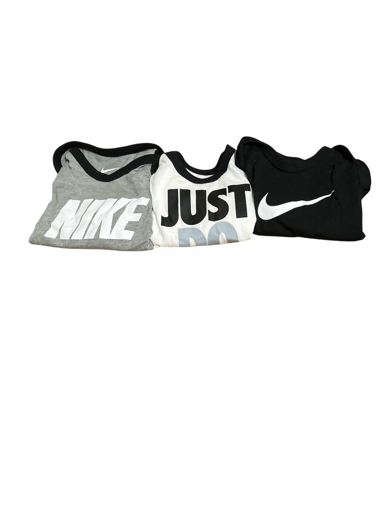 Nike Baby Bodysuits In Size 0-3