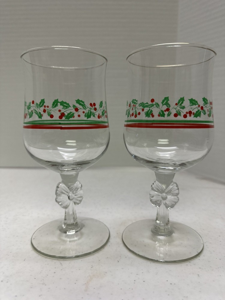 Vintage Libbey Arbys Holly Berry Christmas Set of 2 Wine Water Glass Goblets Bow