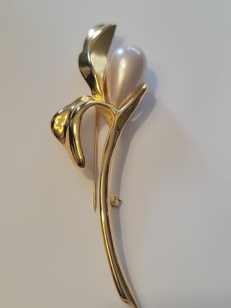 Marvella Long Stem Flower Brooch Faux Pearl Gold tone Vintage  4 in