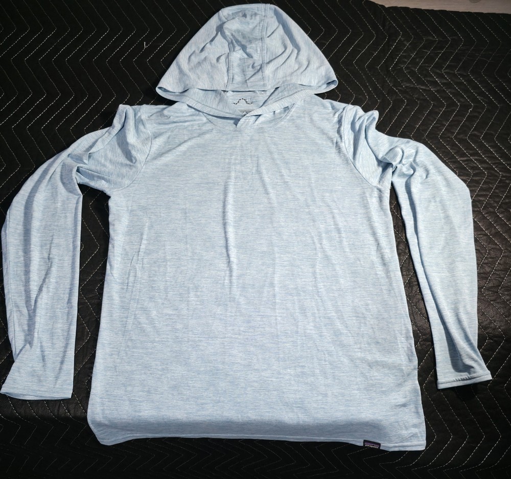 Patagonia Hoodie Ladies Medium Long Sleeve Hooded Pullover Outdoors Blue