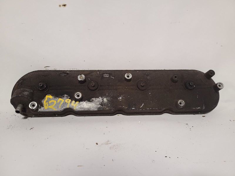 TAHOE     2004 Valve Cover 1633234