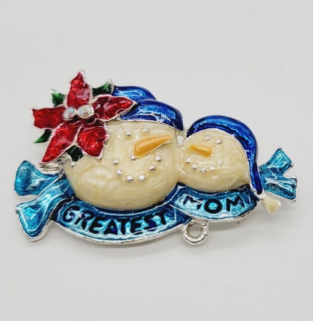 SNOWMAN Greatest Mom Brooch Pin Christmas Signed TC Silver tone Vintage