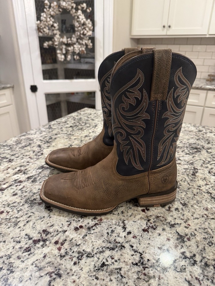 Ariat Mens Slingshot Cowboy Boots Size 9D Western Work Boots