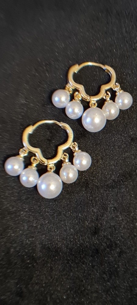 Gold Alloy Cloud-Shaped Dangle Earrings with Faux Pearl Drops