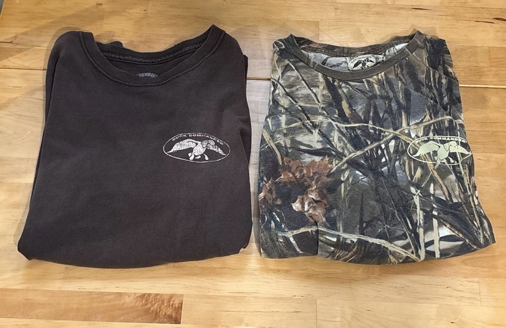 Lot of 2 Duck Commander Graphic T-Shirts Size XL
