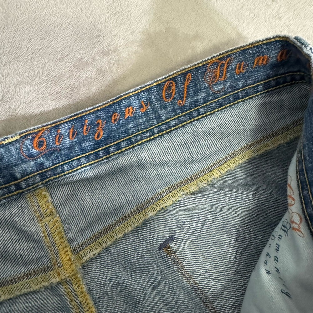 Citizens of Humanity Men's 33 Distressed Button Fly Full-Leg Jeans for a Stylish and Comfortable Fit