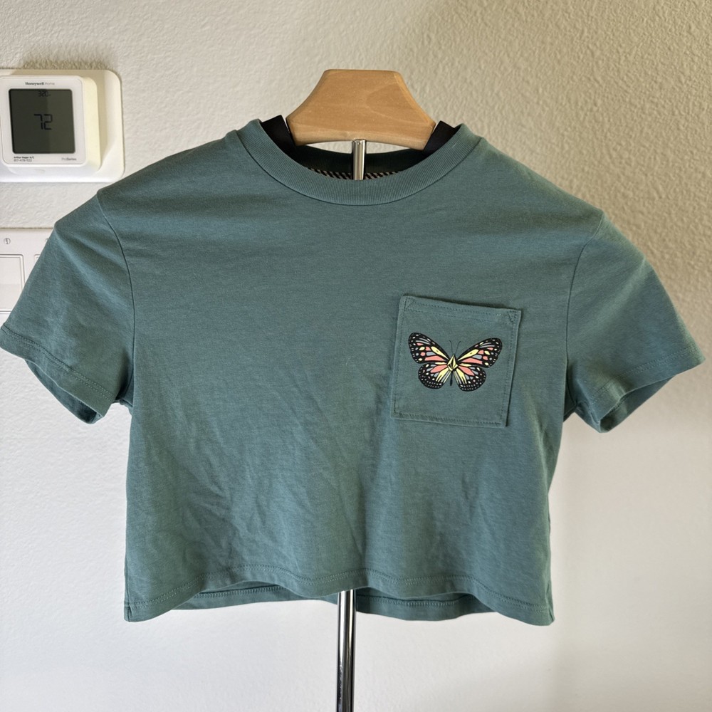 Volcom Juniors Cropped T-shirt with Butterfly Yin Yang Design Green Size S (7/8)