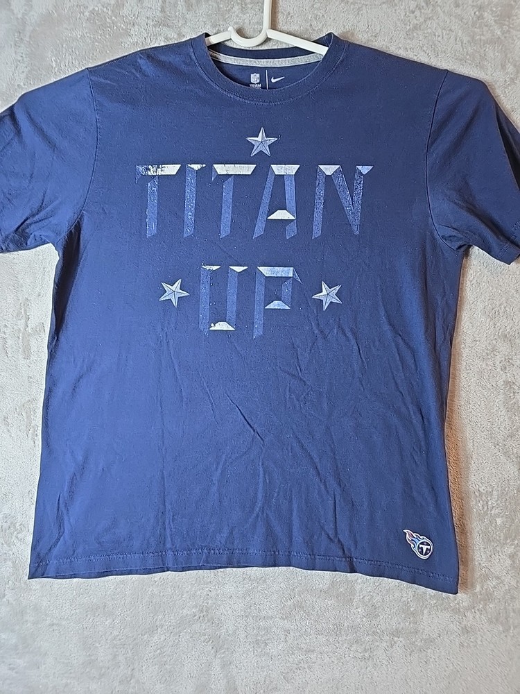 NFL Team Apparel Tennessee Titans Men's T-Shirt Size XL Blue 100% Cotton