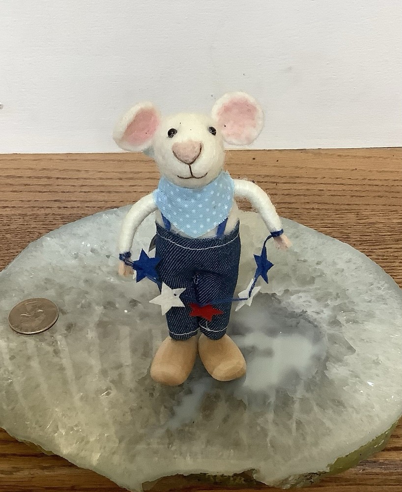 Anthropologie Terrain White Mouse with Red White Blue Heart Garland Love NEW