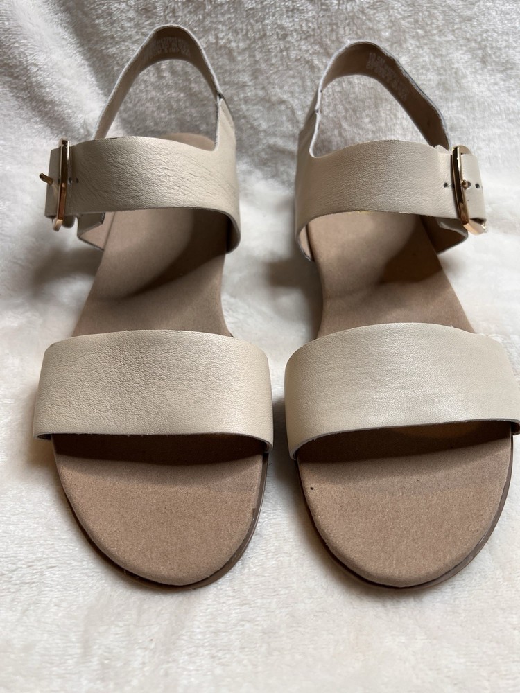 Munro Cleo Womens Cream Leather Heel Slingback Buckle Sandals Size 10.5