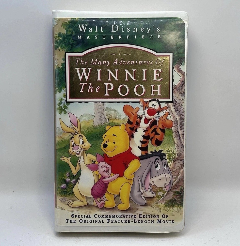 Many Adventures of Winnie the Pooh VHS Disney Video Tape Masterpiece Nearly New!