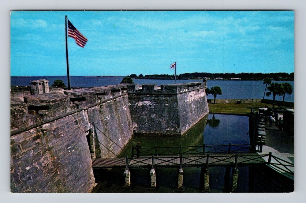 St Augustine FL-Florida, Castillo De San Marcos Natl Monument, Vintage Postcard