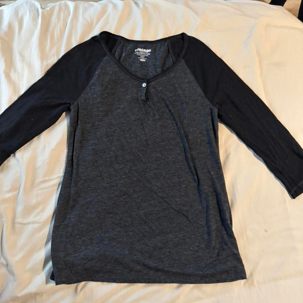 Vintage Old Navy Baseball T, women’s size small