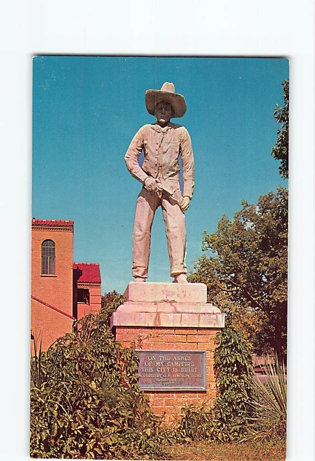 Postcard Cowboy Statue Boot Hill Dodge City Kansas USA