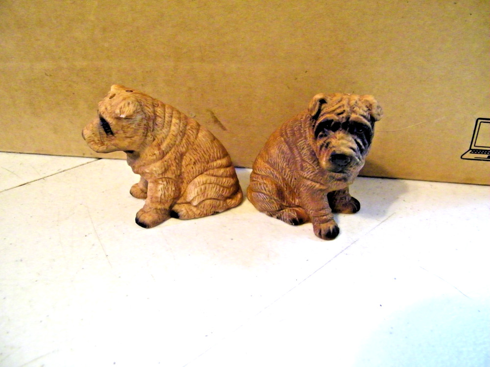 Brown Dog Salt & Pepper Shakers Set