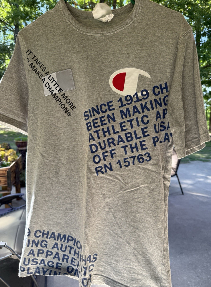 Champion Gray Graphic Print Logo Short Sleeve Crew Neck T-Shirt Men’s M