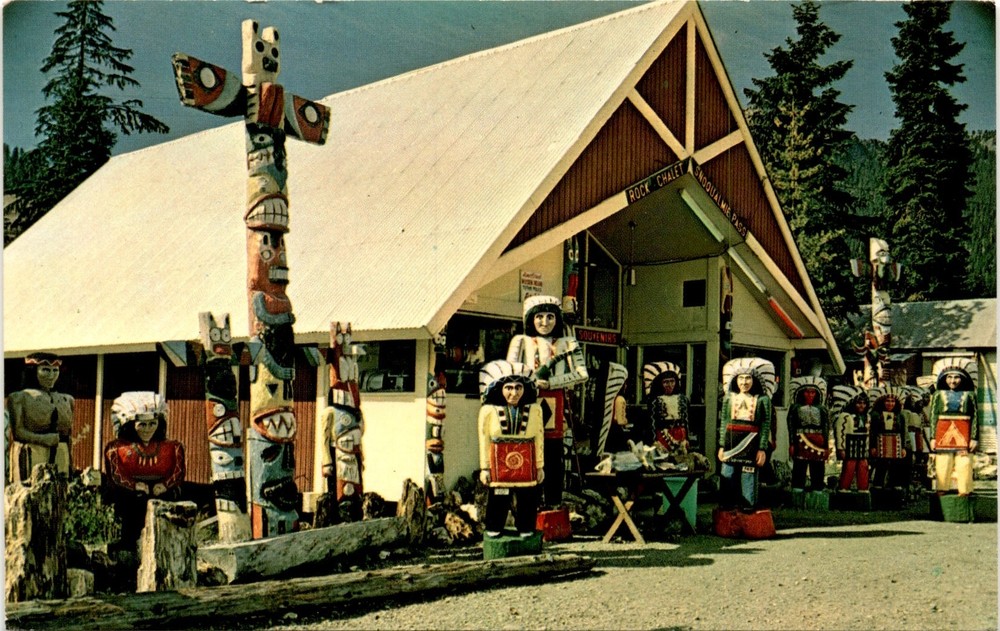 SNOQUA Rock Chalet, Snoqualmie Pass, Washington, Seattle, Summit Inn Postcard