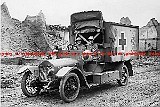 F014937 Ambulance Pervyse 1917 WW1