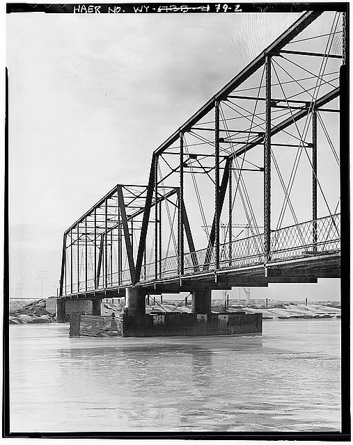 2. VIEW LOOKING NORTHWEST TOWARD SOUTH WEB - Big Island Bridge, Spanning Green