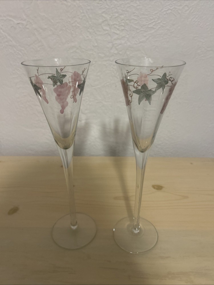 VTG set of 2 Romanian Crystal Champagne Flutes Etched Grapes Hand Painted 11.5”