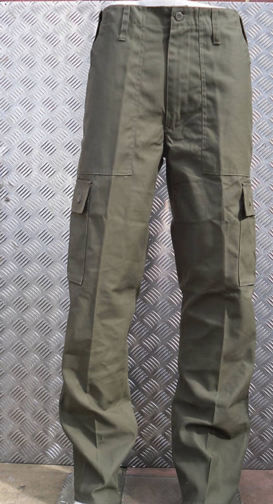 Green Military Style Combat Cargo / Utility / Field Trousers Size 46