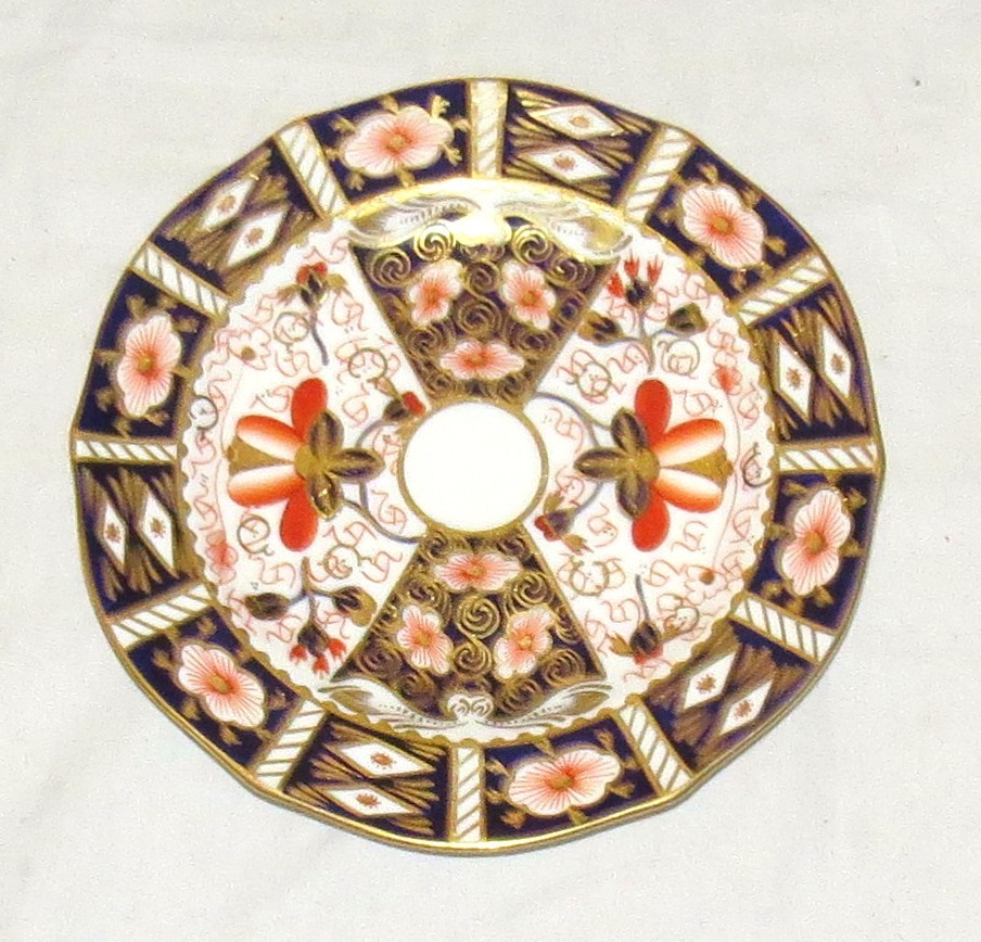 Royal Crown Derby Imari 7.1/4 inch Salad Plate 2451
