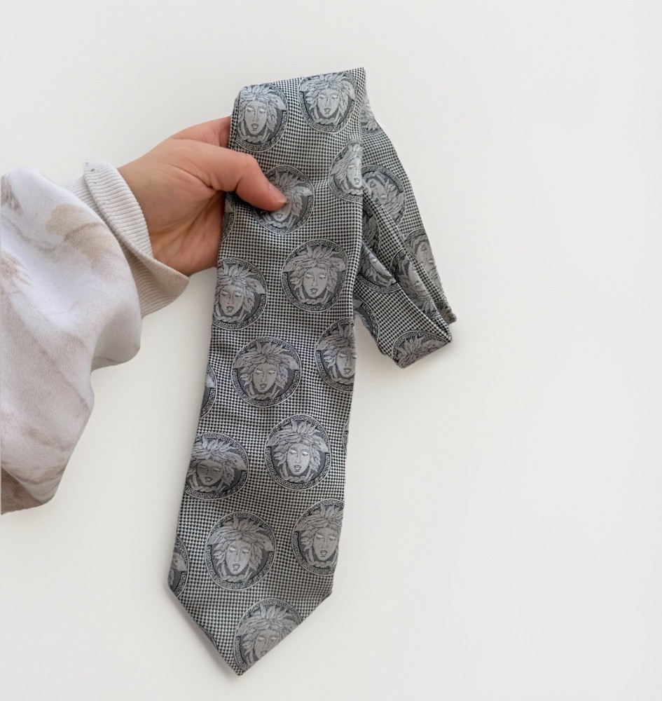 90’s Gianni Versace Mens Silver Silk Medusa Neck Tie NEEDS STEAMED