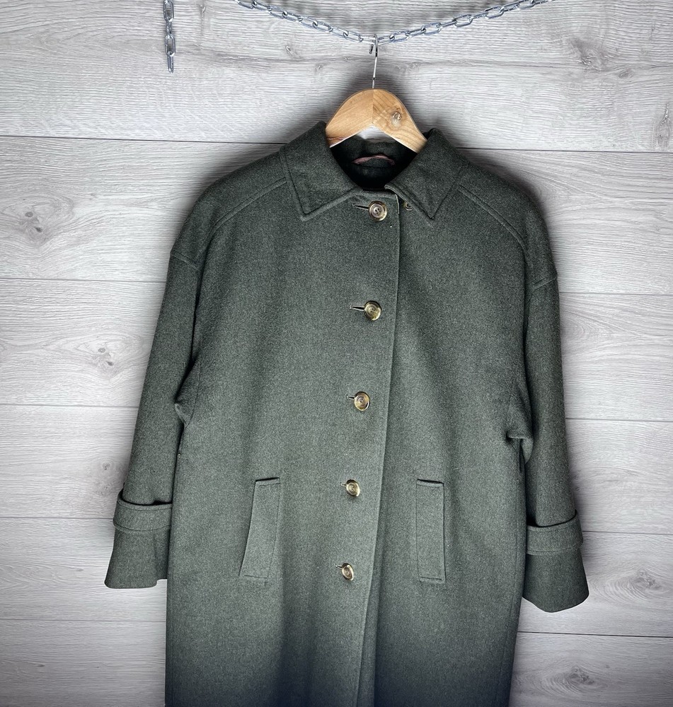 Vintage men’s aquascutum trench coat made in 🇬🇧 wool 100%