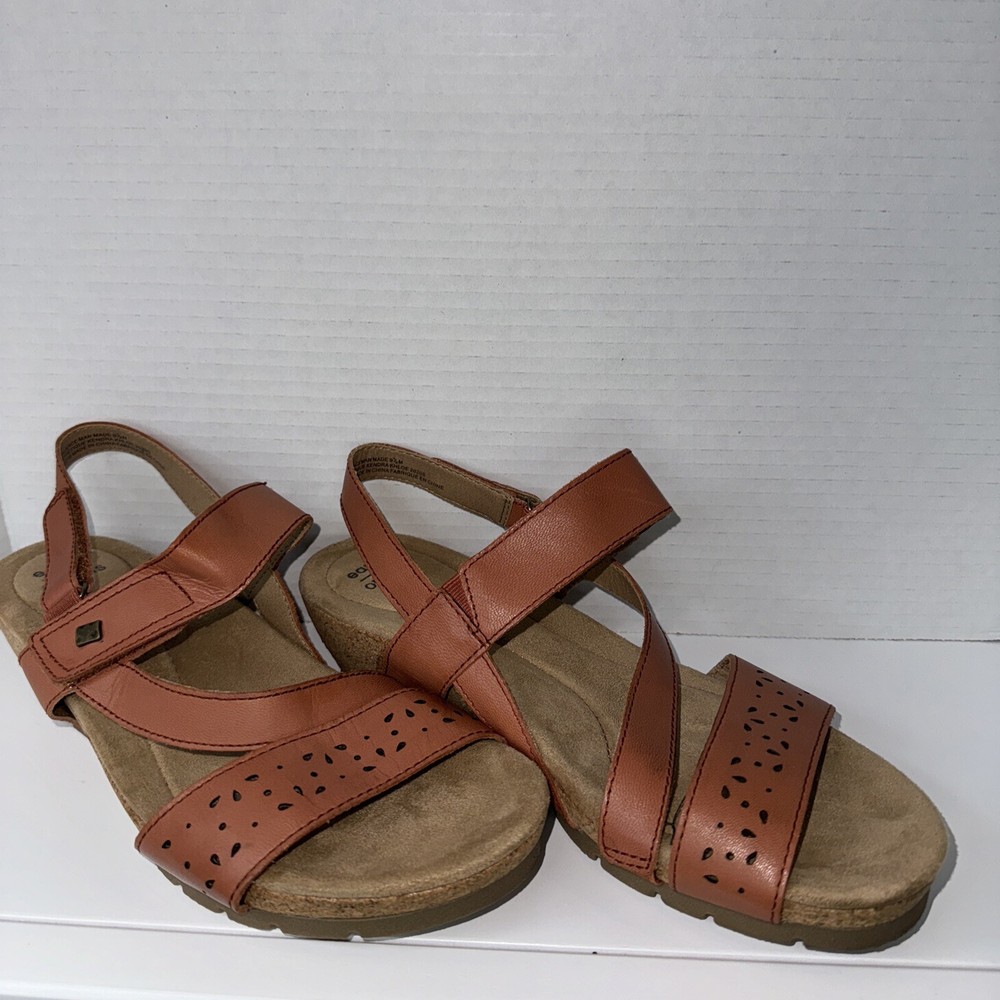 Earth Origins Kendra Khloe 9.5 Cork Wedge Sandals Leather Strap Ginger