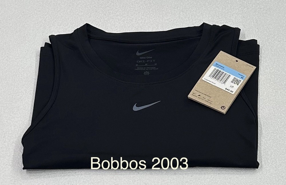 Nike Women's Classic Training Cropped Tank Top, Black, Size M