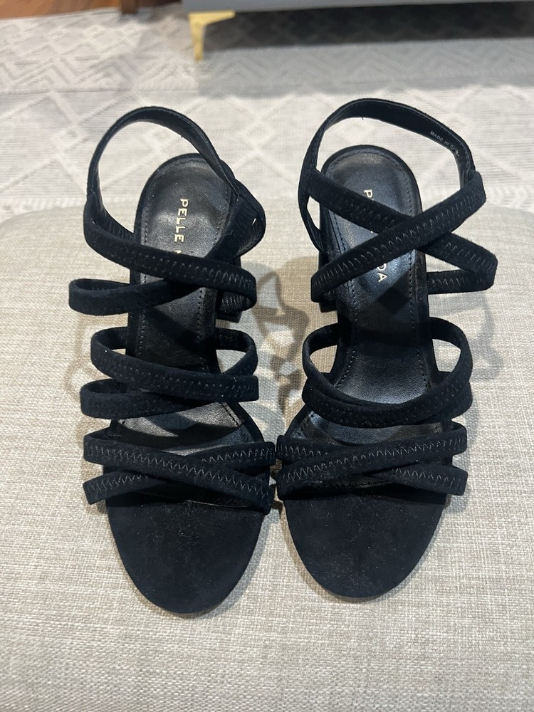 Pelle Moda Suede Black Sandals 6