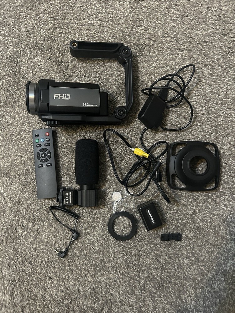 FHD Digital Video Camera With Accessories. Vlogging. 36.0 Mp
