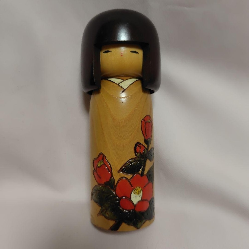 Usaburo Kokeshi Black Haired Female Traditional Wooden Doll Red Flower Design