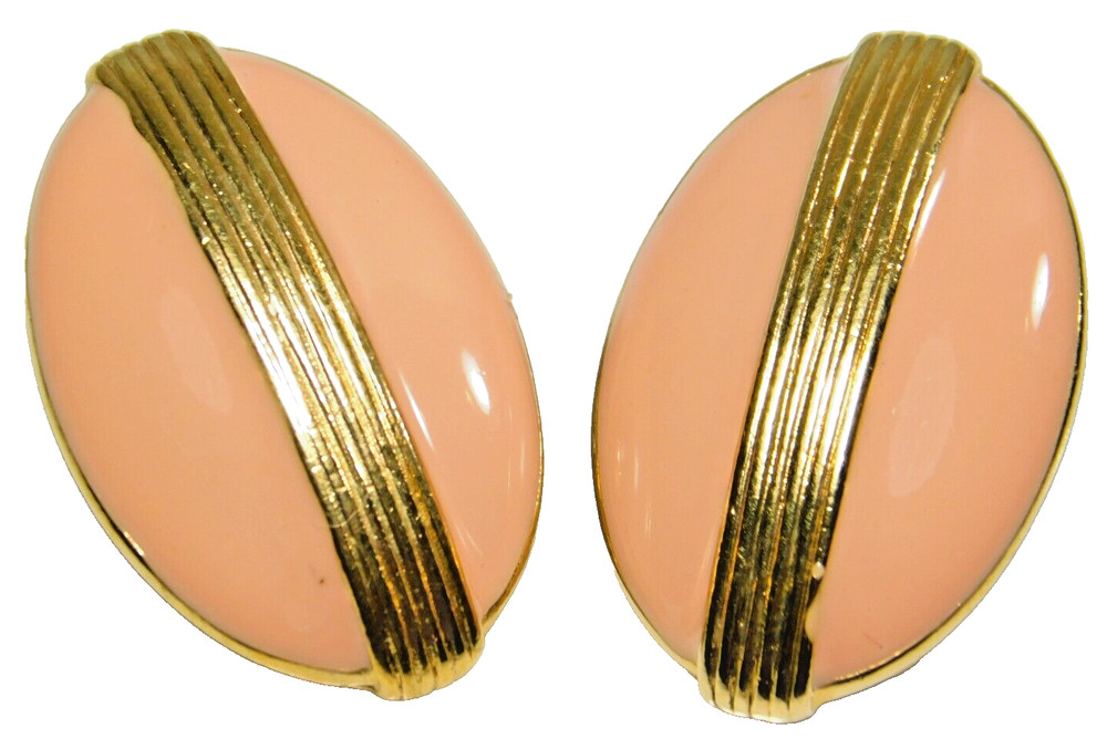 Vintage Pink Enamel Gold Tone Deco Style Oval Clip On Earrings