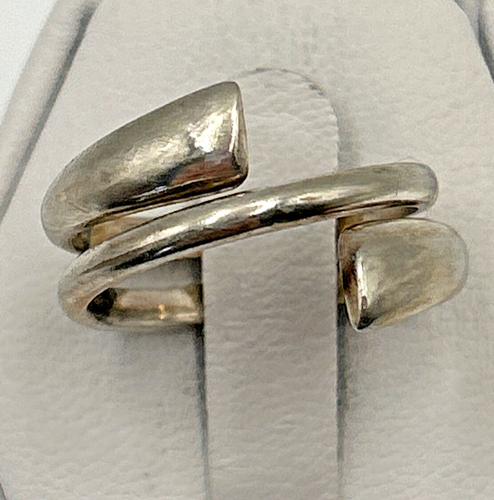 STUNNING .925 Vintage Sterling Silver Estate Ring Size 7.25