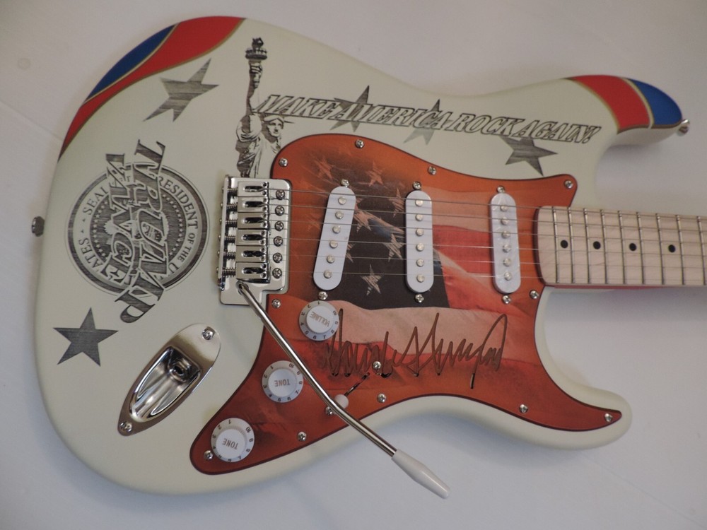 FENDER STRATOCASTER TRUMP VANCE MAKE AMERICA ROCK AGAIN  DDCC GUITAR PRE ORDER