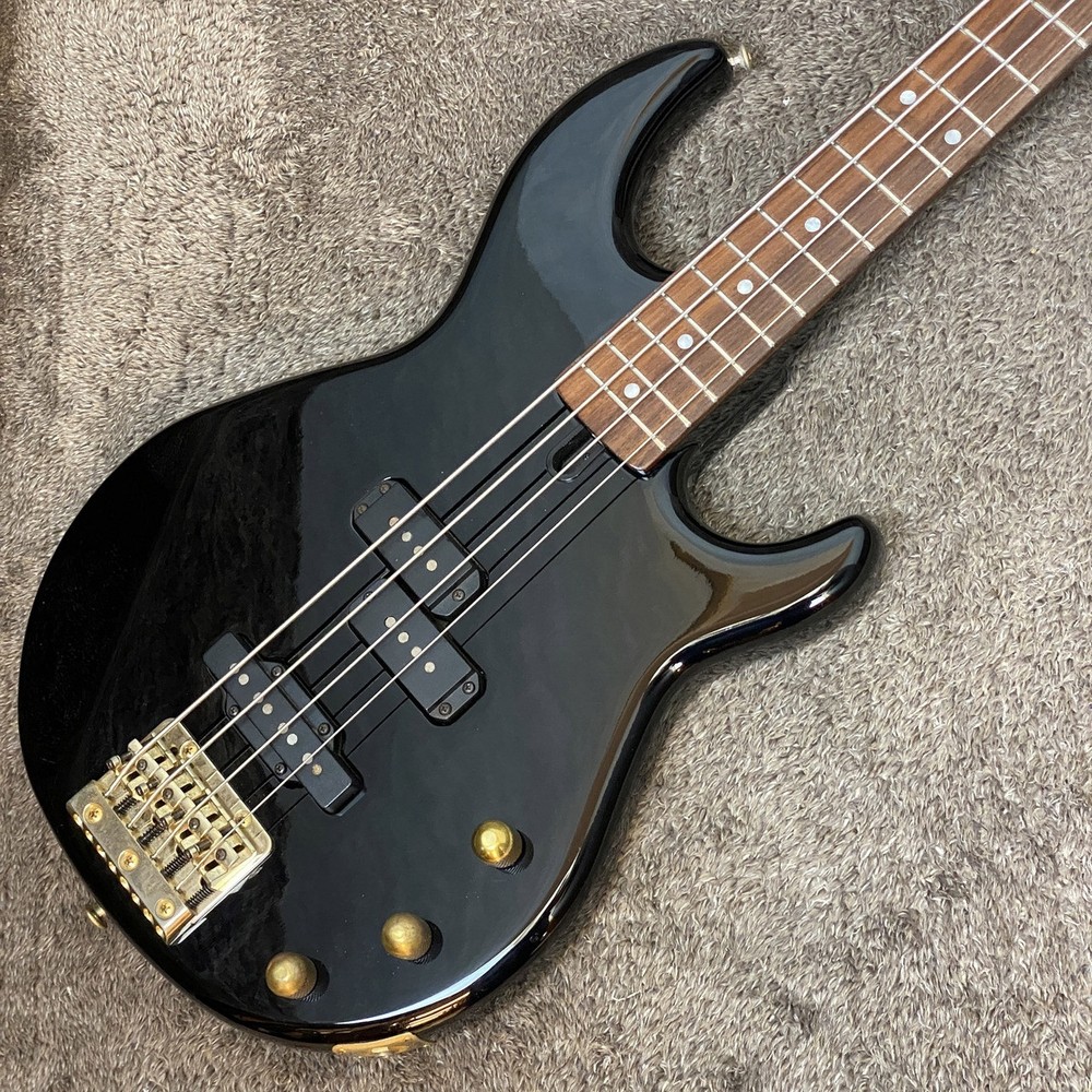 YAMAHA BB850 Electric Bass Guitar Used in Good Condition with Free Shipping from Japan