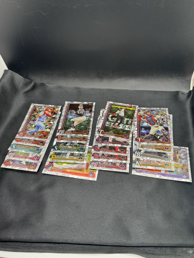 2025 Topps Series 1 Silver DIAMANTE FOIL Parallel (Lot of 20) Cards - No Dupes!!