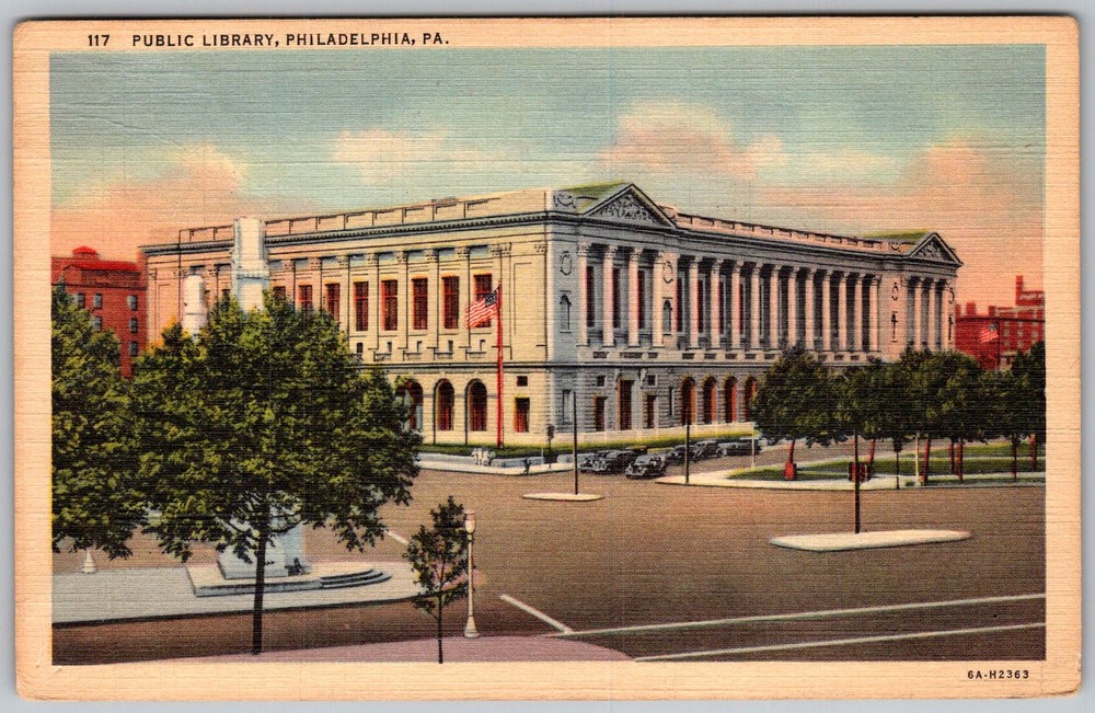 Vtg Linen Postcard Public Library Facade Philadelphia, PA 1940s