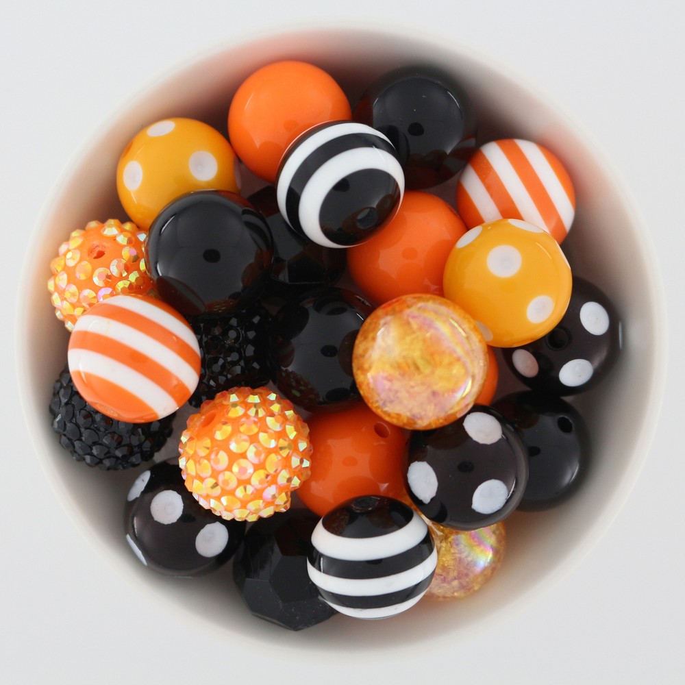 20mm Chunky Halloween Bubblegum Beads in Black and Orange Bulk Mix