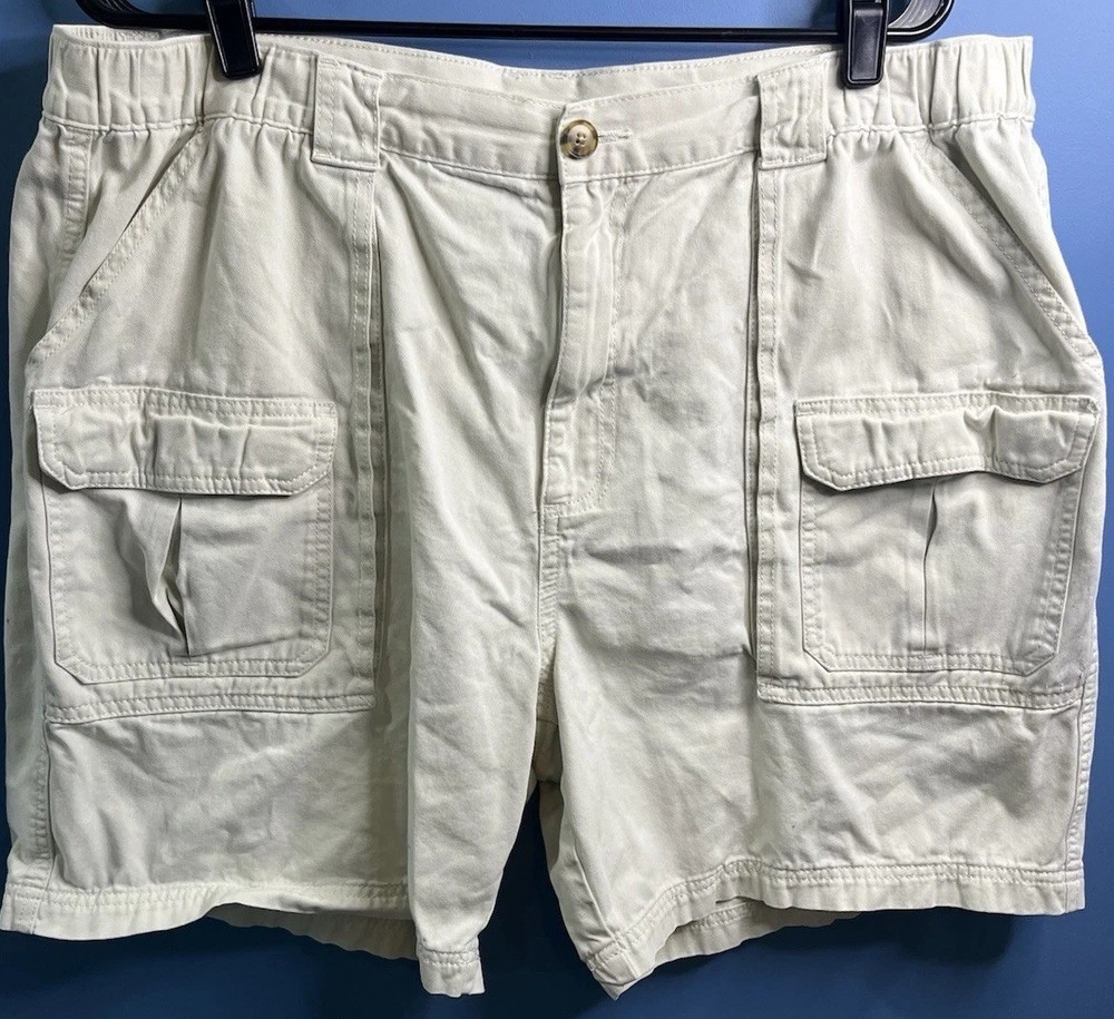 Mens CROFT & BARROW SIZE 40 CARGO SHORTS ELASTIC WAIST EXCELLENT CONDITION