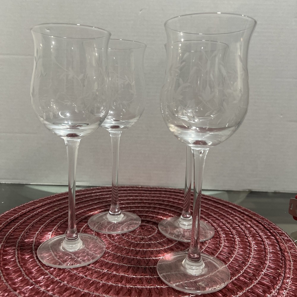 Lenox Heather Tulip Crystal Wine Glasses 8 7/8” Set of 4 Smooth Stem Elegant Design
