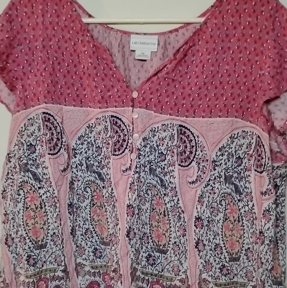 Liz Claiborne Women's XL Pink Multicolor Paisley V-Neck Button Blouse Rayon