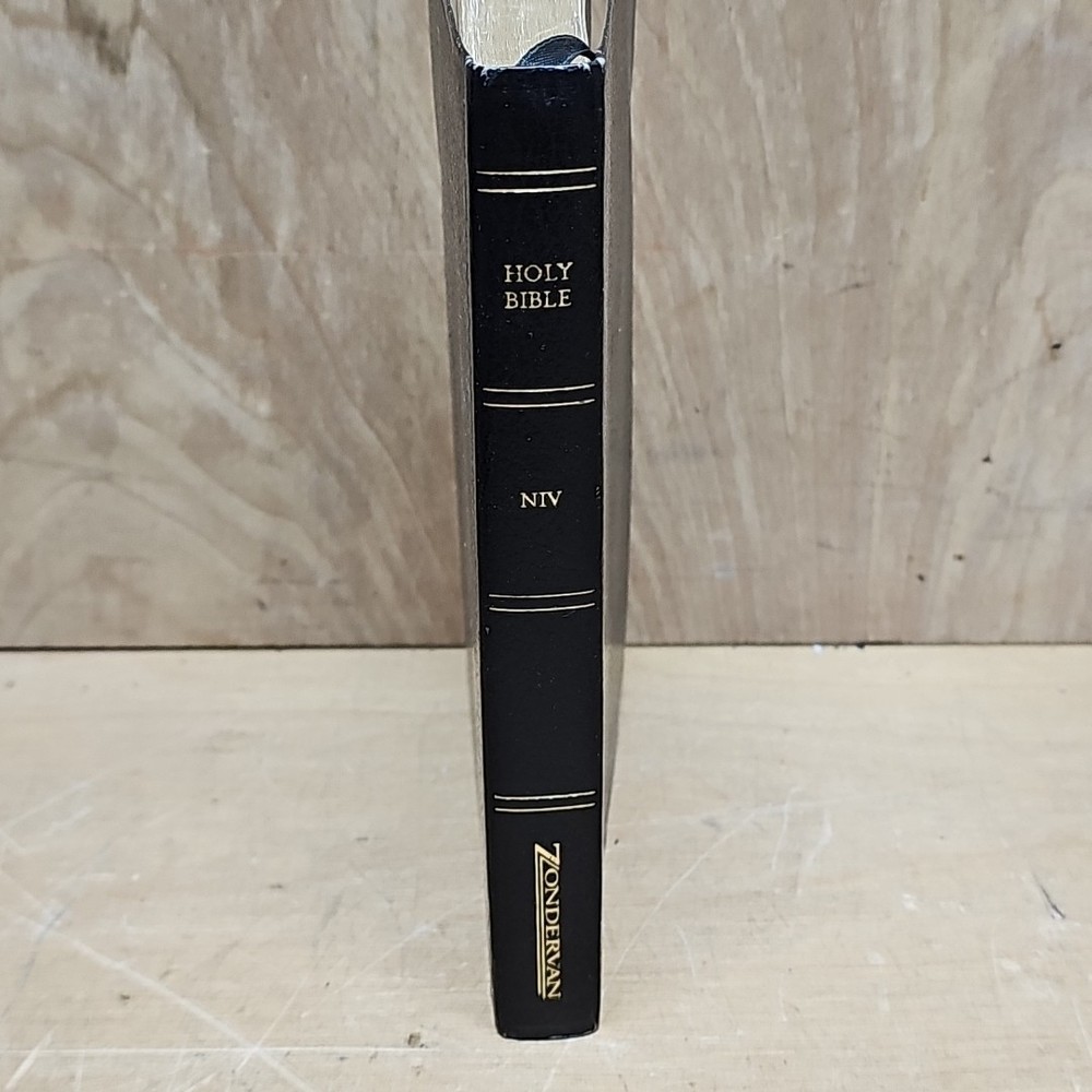 NIV Compact Thinline Bible Red Letter Edition Gold Gilded Pages 2002