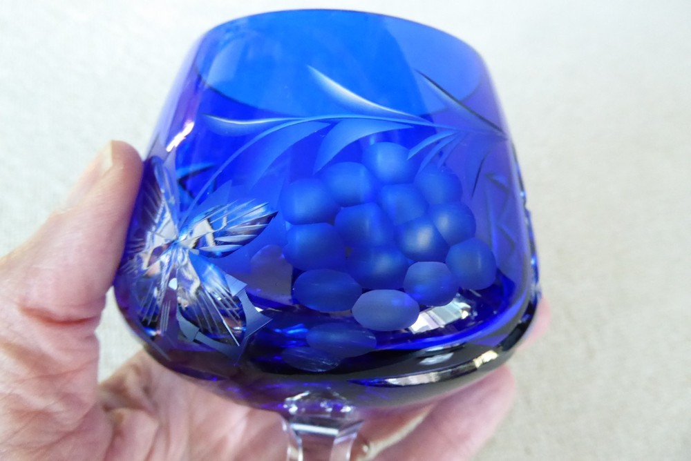 1 BOHEMIAN CZECH Cut To Clear CRYSTAL Wine Glass Goblet Blue 8