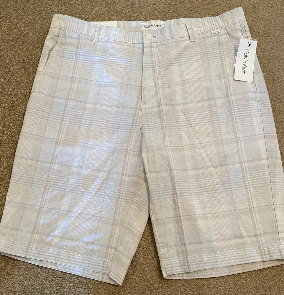 Calvin Klein Men’s Chino Shorts NWT size 34 White Gray Blue Plaid FLAW
