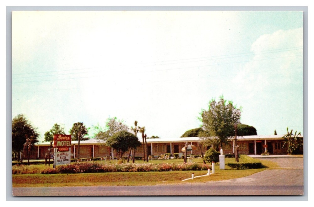 Tallahassee Florida Bowen Motel U.S. 27S and State Highway 20 Chrome Postcard