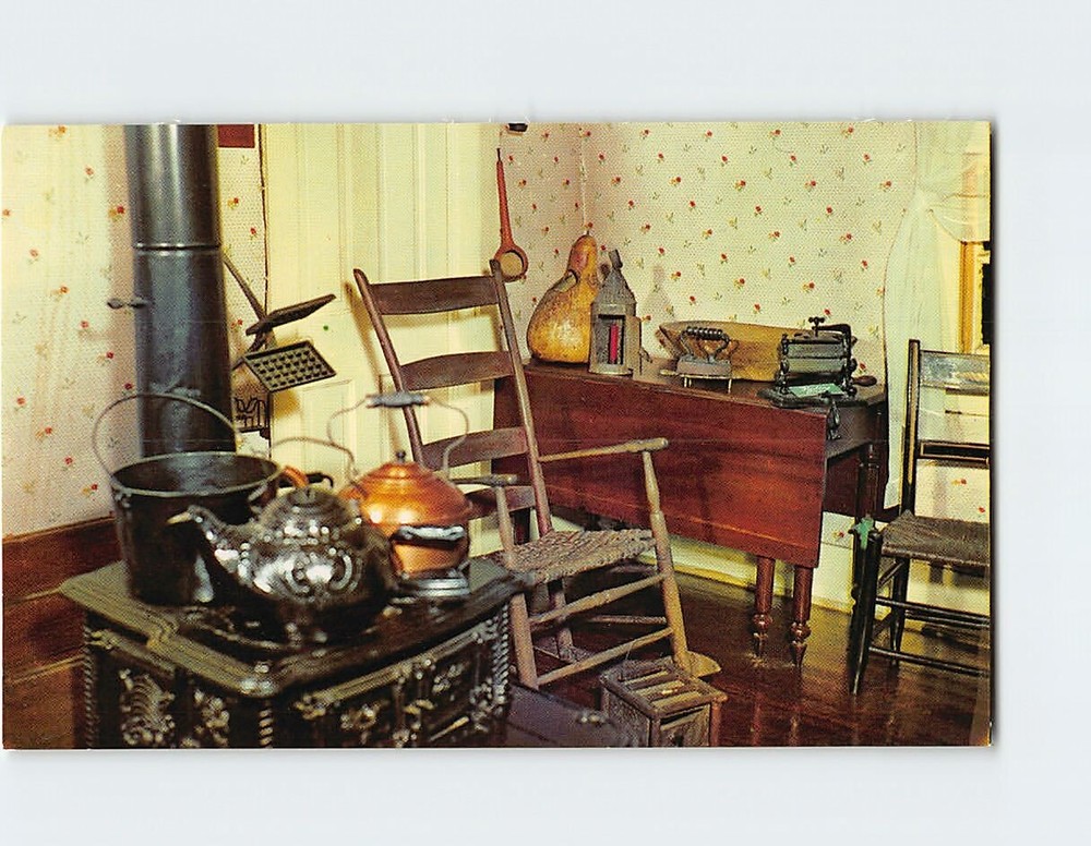 Postcard Kitchen in Mark Twain's Boyhood Home Tom Sawyer House Hannibal Missouri