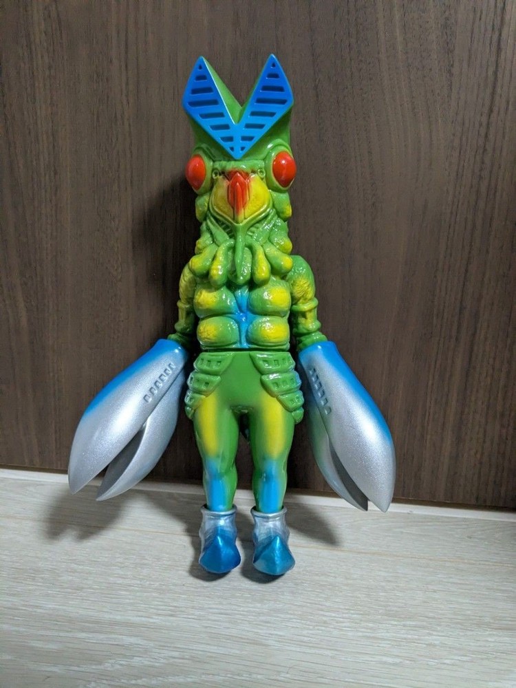 PLANET Vinyl Figure Lulubell Toys Marmit Marusan Bullmark CCP From Japan