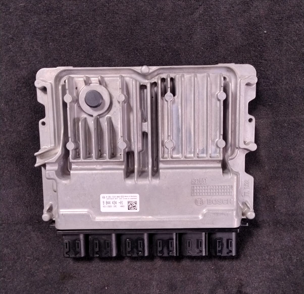 BMW 330I 530I G20 OEM B46 B48 ENGINE CONTROL UNIT ONLY 4ZYL ECU DME 9844434